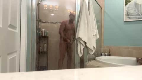 hangit0ut online show from 10/23/25, 11:09