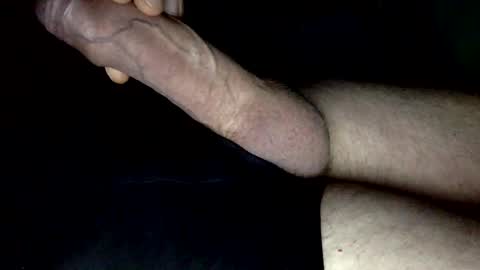 Snapshot of hanhan200 chatting on 12/12/24, 06:57 hanhan200 online show from 12/12/24, 06:57