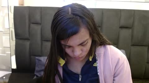 Snapshot of hanna13_ chatting on 10/23/25, 11:20 Hanna online show from 10/23/25, 11:20