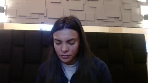 Snapshot of hanna13_ chatting on 10/31/25, 11:33 Hanna online show from 10/31/25, 11:33