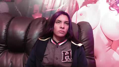 Snapshot of hanna13_ chatting on 11/04/25, 11:20 Hanna online show from 11/04/25, 11:20