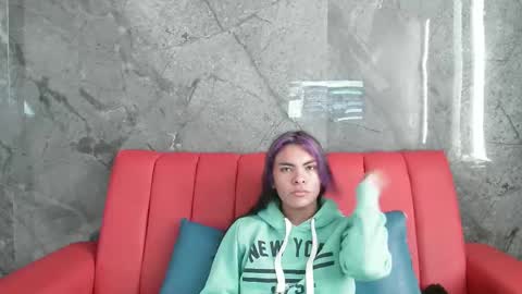 Snapshot of hanna13_ chatting on 11/27/25, 11:12 Hanna online show from 11/27/25, 11:12