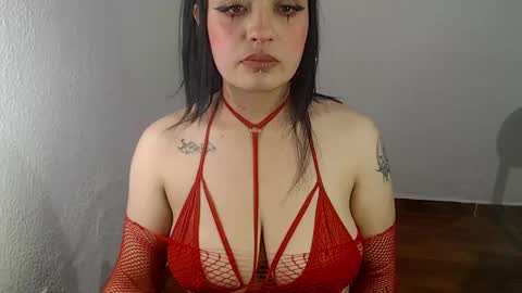 Snapshot of hanna99moon chatting on 01/15/25, 09:35 JUANA online show from 01/15/25, 09:35