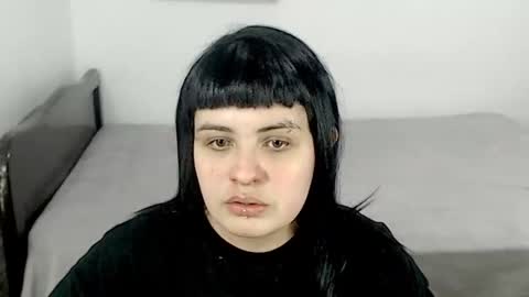 Snapshot of hanna99moon chatting on 10/10/25, 05:06 JUANA online show from 10/10/25, 05:06