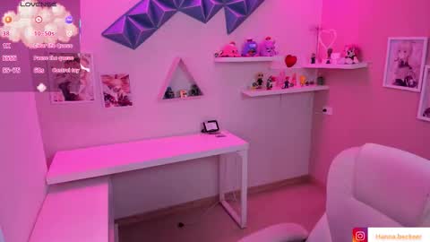 hanna  online show from 03/03/26, 01:06