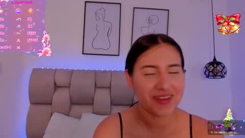 hanna__evans_ online show from 12/18/25, 12:33