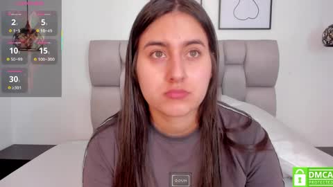 hanna__evans_ online show from 04/05/26, 12:02