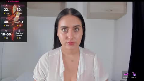Snapshot of hanna__evans_ chatting on 07/29/26, 01:09 hanna__evans_ online show from 07/29/26, 01:09