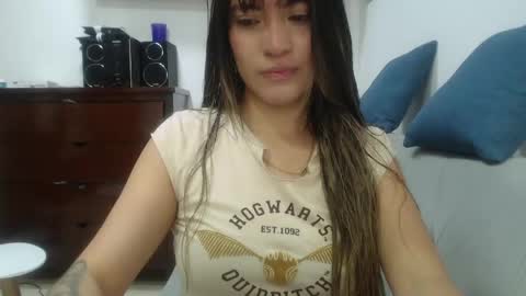 Hanna  online show from 04/21/26, 12:00