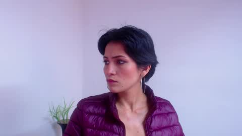 Sara online show from 12/18/24, 04:28