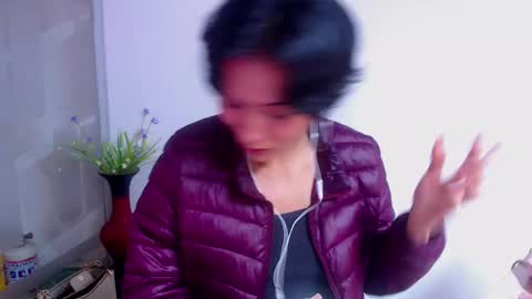 Sara online show from 03/06/25, 07:21