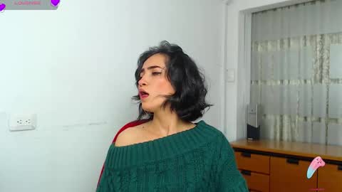 Sara online show from 11/10/25, 03:11