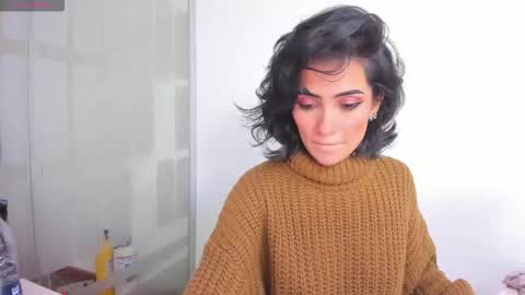 Sara online show from 01/06/26, 07:39