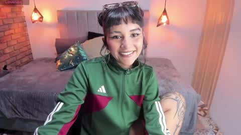 Hanna clark online show from 05/20/26, 03:18