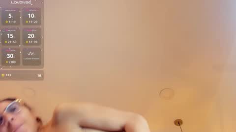 HANNA online show from 11/12/25, 01:55