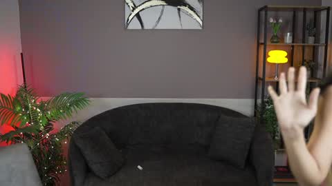 hanna_costtello online show from 03/20/26, 05:12