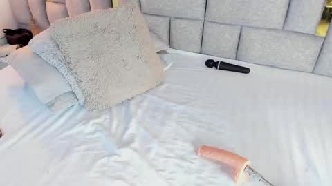 hanna_gomeez online show from 10/07/25, 09:01