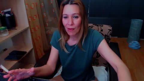 hanna_ha online show from 04/02/26, 07:22