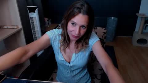 Snapshot of hanna_ha chatting on 06/15/26, 06:54 hanna_ha online show from 06/15/26, 06:54