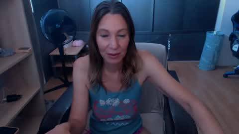 Snapshot of hanna_ha chatting on 07/09/26, 07:45 hanna_ha online show from 07/09/26, 07:45