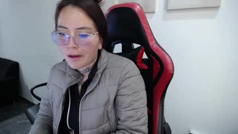 mara online show from 03/12/26, 07:53