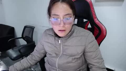 mara online show from 03/18/26, 10:35