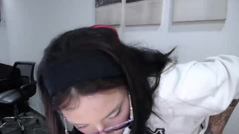 mara online show from 03/28/26, 10:31