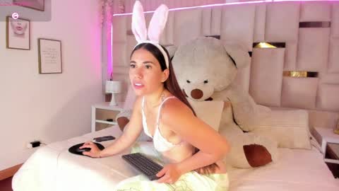 Hanna Klover online show from 04/09/26, 03:50