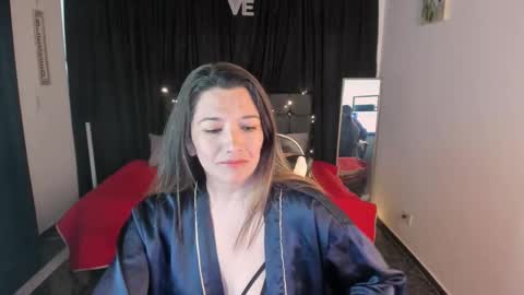 hanna_ma online show from 09/25/25, 05:16
