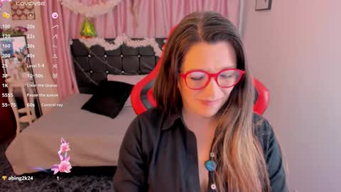 hanna_ma online show from 12/18/25, 02:56