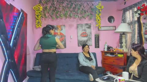 Hanna online show from 04/01/26, 12:06