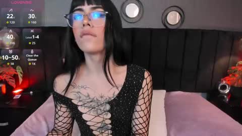 Snapshot of hanna_mitsury chatting on 06/03/26, 02:33 Hanna online show from 06/03/26, 02:33