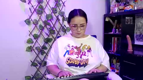 hanna_moons online show from 07/07/26, 07:23