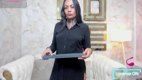 Snapshot of hanna_slut chatting on 11/05/25, 09:53 EVA online show from 11/05/25, 09:53