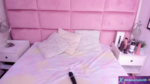  Hanna  online show from 04/12/26, 03:44