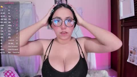 Hanna online show from 03/03/26, 02:18