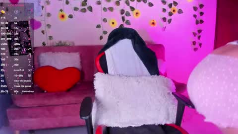 Hanna online show from 03/18/26, 02:04