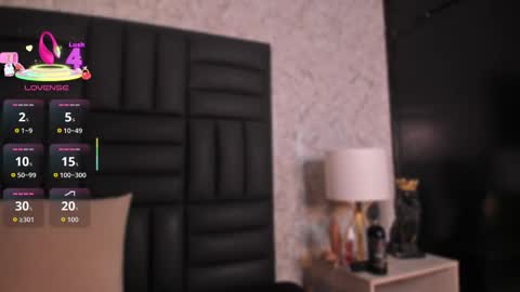 Hanna  online show from 11/27/25, 08:33