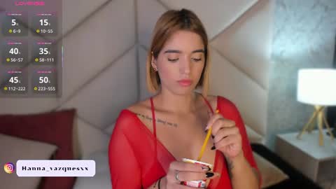Snapshot of hanna_vasquez chatting on 07/10/26, 08:00 Hanna online show from 07/10/26, 08:00