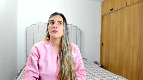 Hanna online show from 12/31/24, 09:21