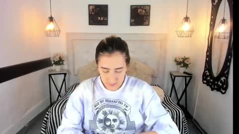 Hanna online show from 01/21/25, 08:32