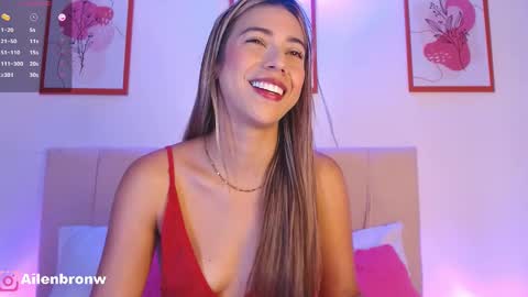 Snapshot of hannabronw chatting on 02/14/25, 11:31 Eliana online show from 02/14/25, 11:31