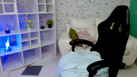 Snapshot of hannah__jackson chatting on 11/09/25, 11:30 Hannah online show from 11/09/25, 11:30