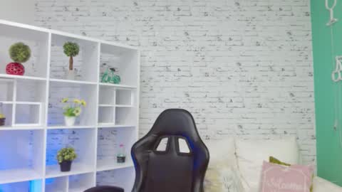 Snapshot of hannah__jackson chatting on 11/21/25, 11:20 Hannah online show from 11/21/25, 11:20