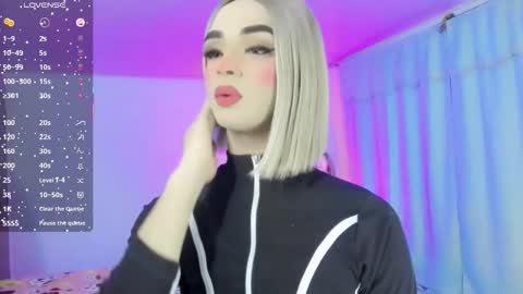 hannah backers online show from 12/04/25, 08:45