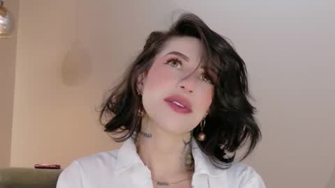 Hannah  online show from 03/31/26, 02:46