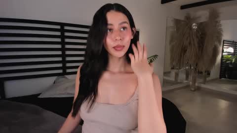 Hannah online show from 01/25/25, 08:10