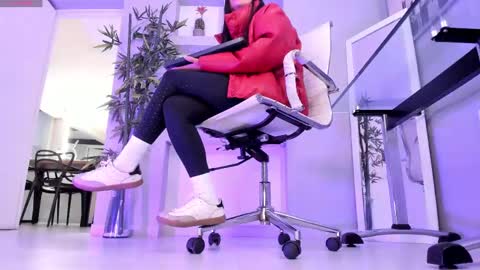 HANNAH HOWELL online show from 03/01/25, 09:29