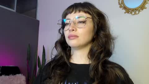 HannahHexx online show from 04/16/26, 02:23