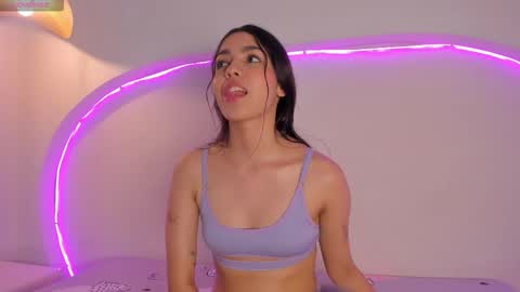 hannah_jet online show from 01/12/26, 07:41